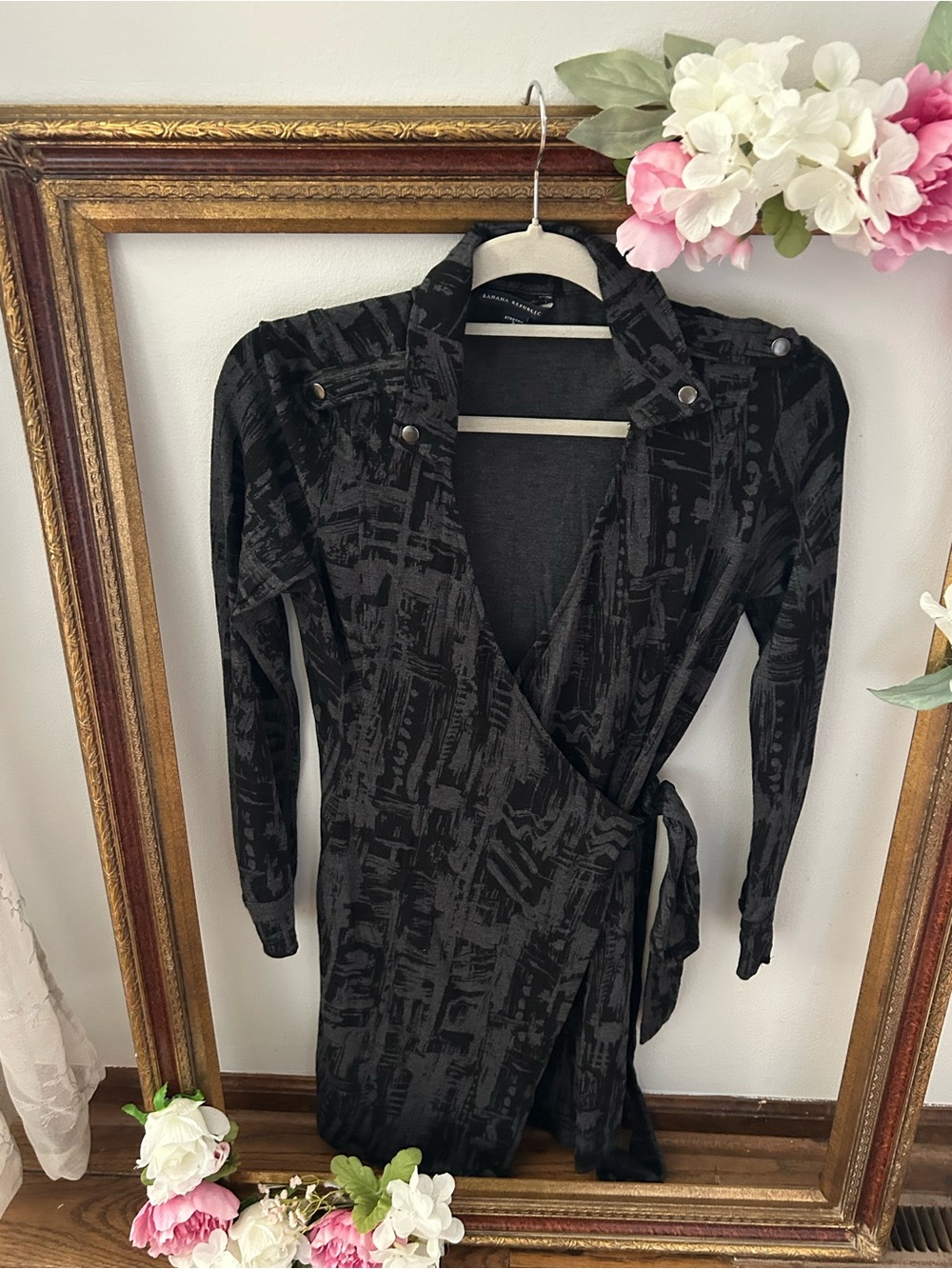 Banana Republic Black and Gray Abstract-Print Wrap Dress